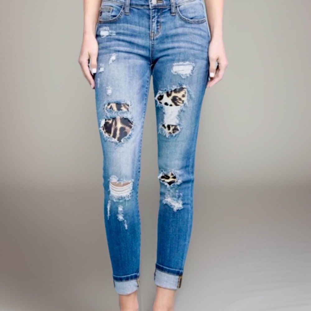 Womens Jeans Size 9 29 Skinny Leopard Print Patches Distressed Judy blue - Picture 10 of 10